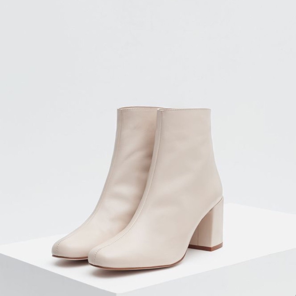 ZARA | White Leather Boots